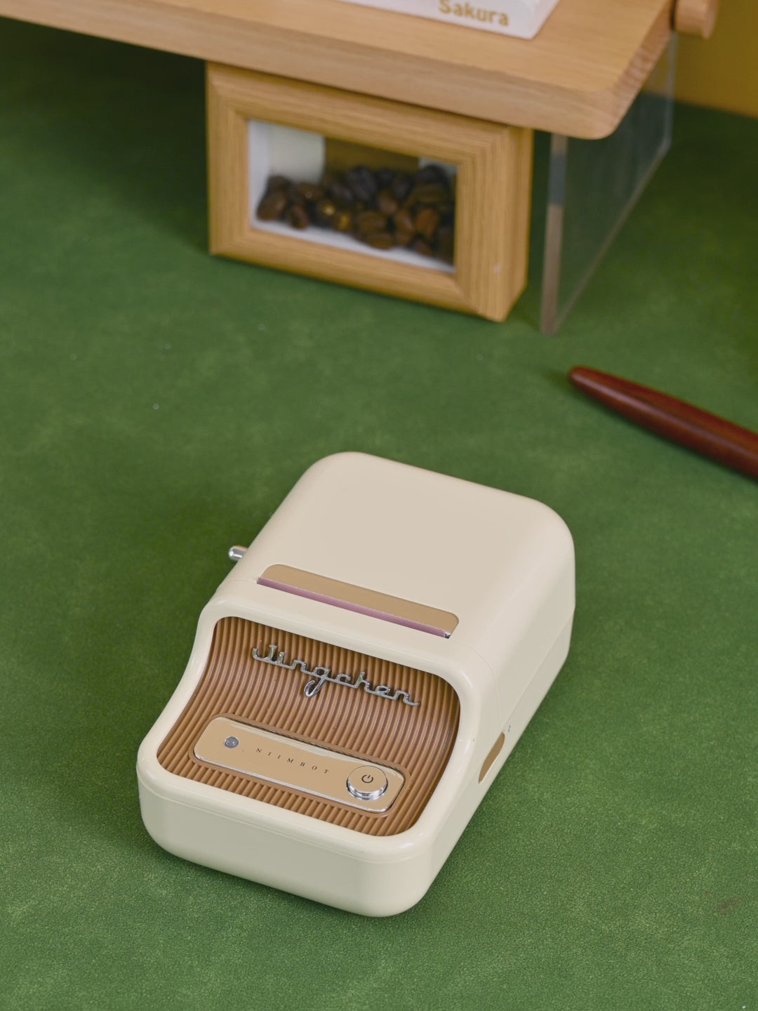 NIIMBOT B21 Pro 300dpi Label Printer, Photo Printing, Bluetooth Connection for Notes,Photos, Study Graphics, Memo Maker